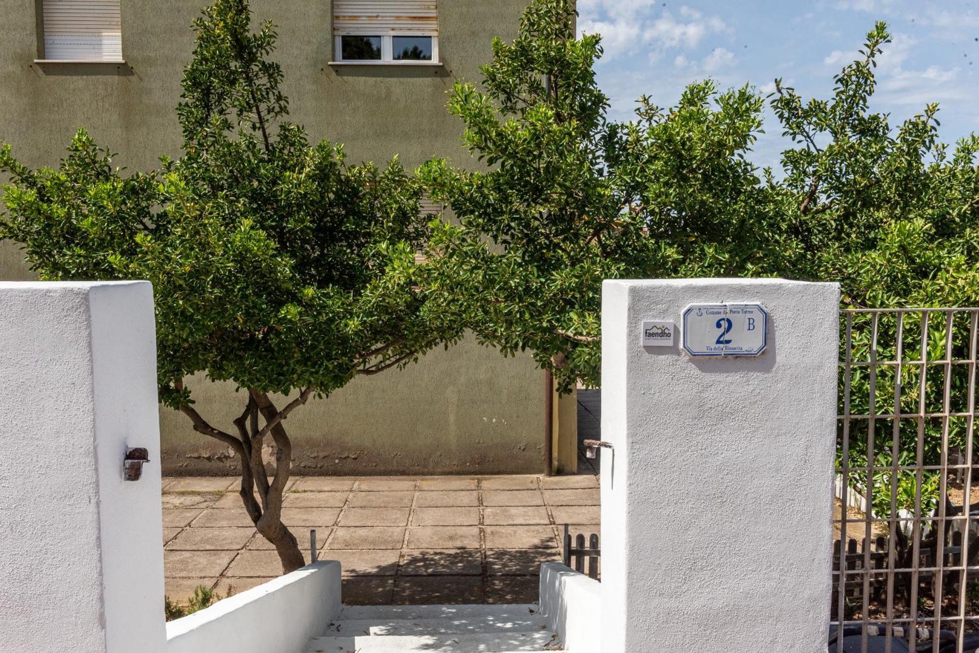 Guest House - Affittacamere Green Apartment - By Faendho Порто-Торрес Экстерьер фото